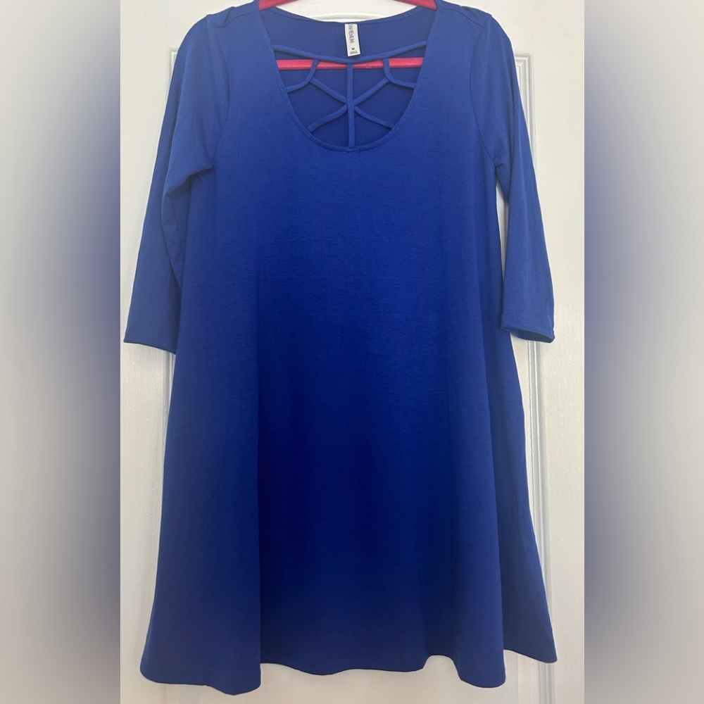 Zenana Premium Dress/Tunic Size M Blue NWOT w/pockets
